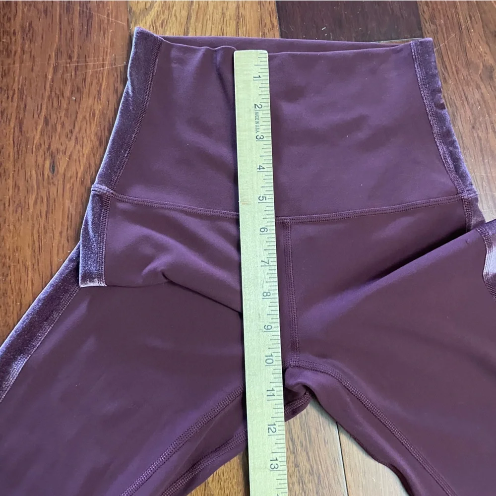 Lululemon Align Super Hi-Rise Crop 23” Velvet Stripe Garnet Leggings Sz 4 B30‎